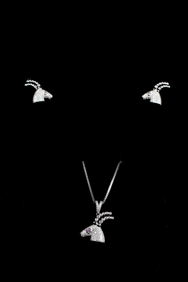 Majestic Horse Diamond Pendant Set