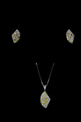 Golden Arc V-Shaped Diamond Pendant Set