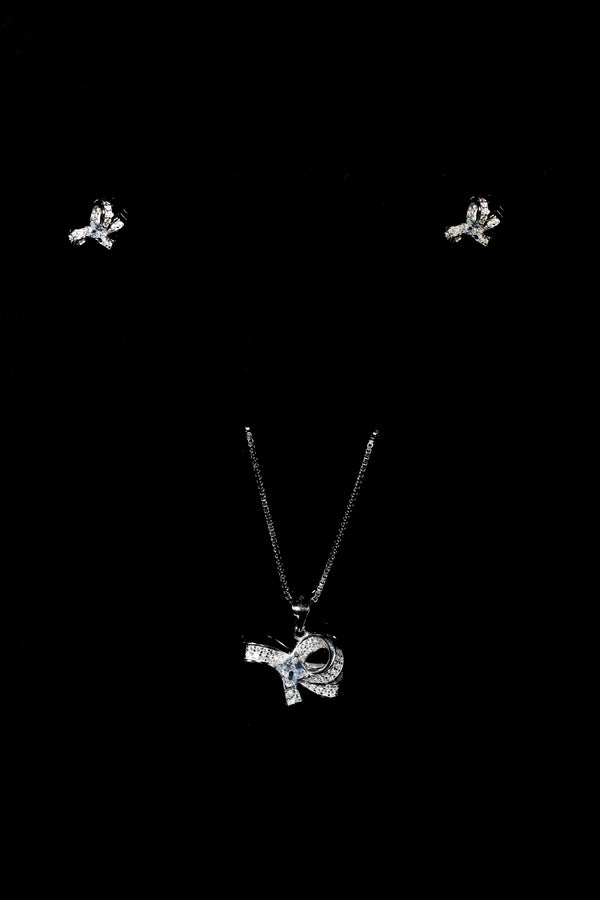 Radiant Bau Pendant Set