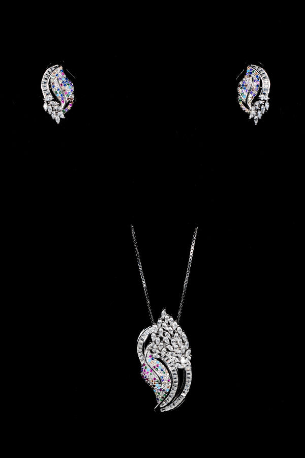 Feathered Grace Leaf Diamond Necklace