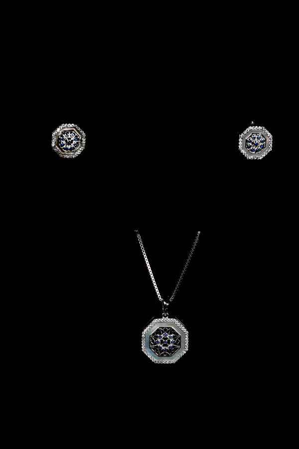 Trinity Bloom Asscher Pendant Set