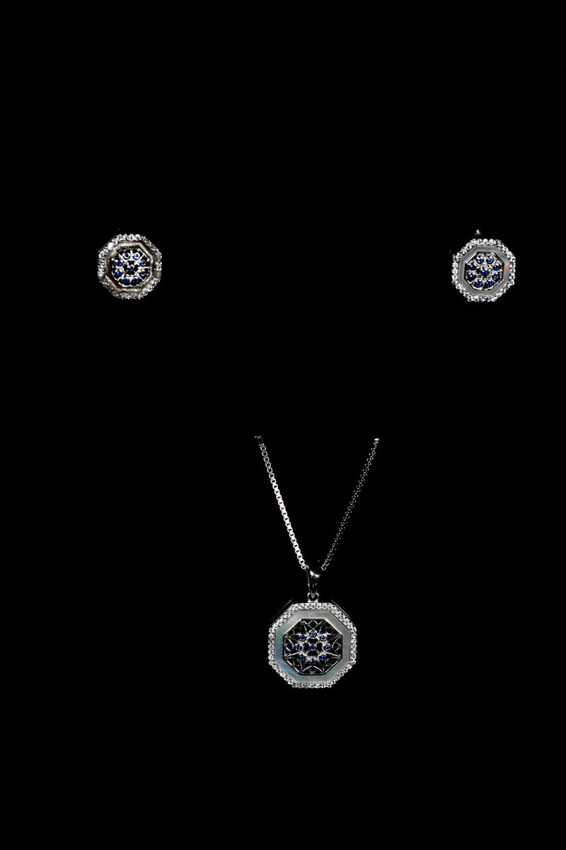 Trinity Bloom Asscher Pendant Set