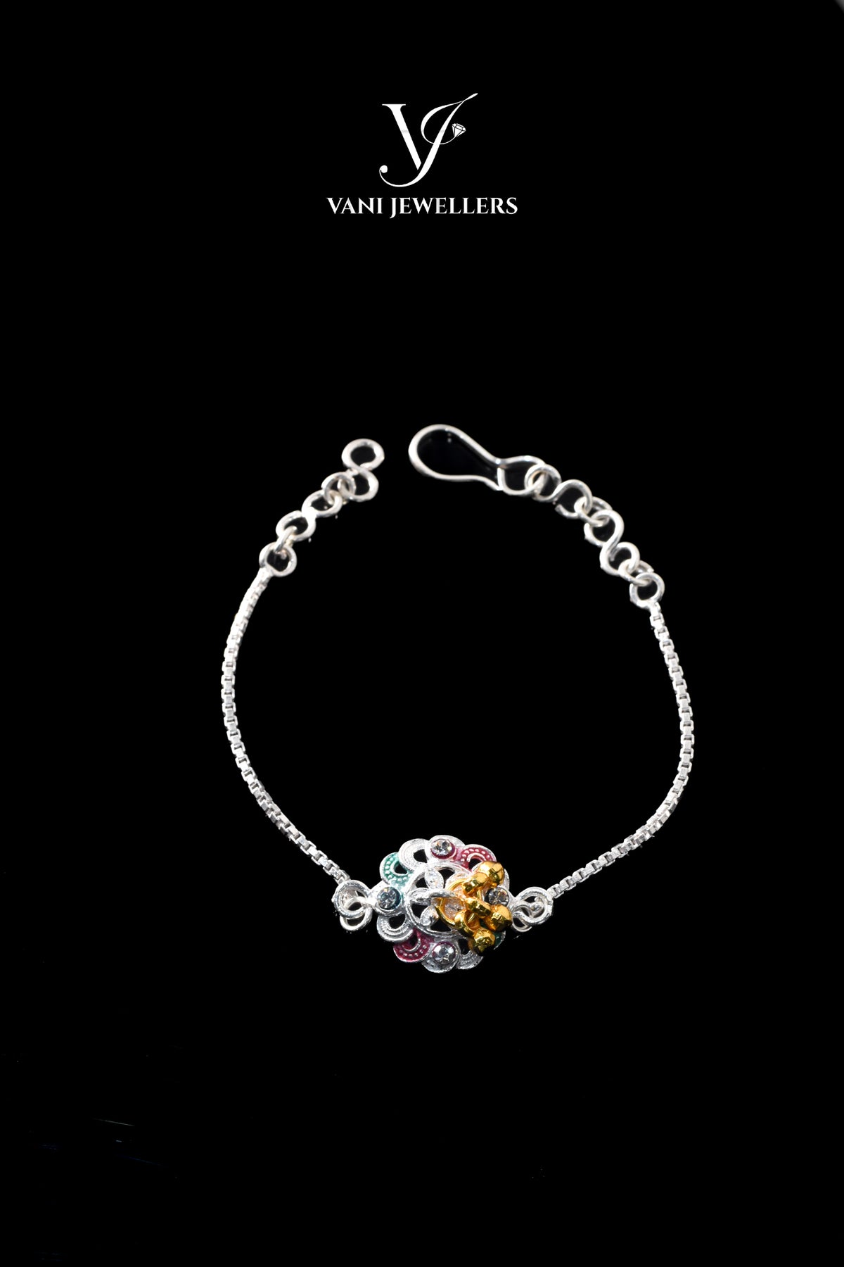 Divine Phoolratna – Bracelet Rakhi in 92.5 Silver