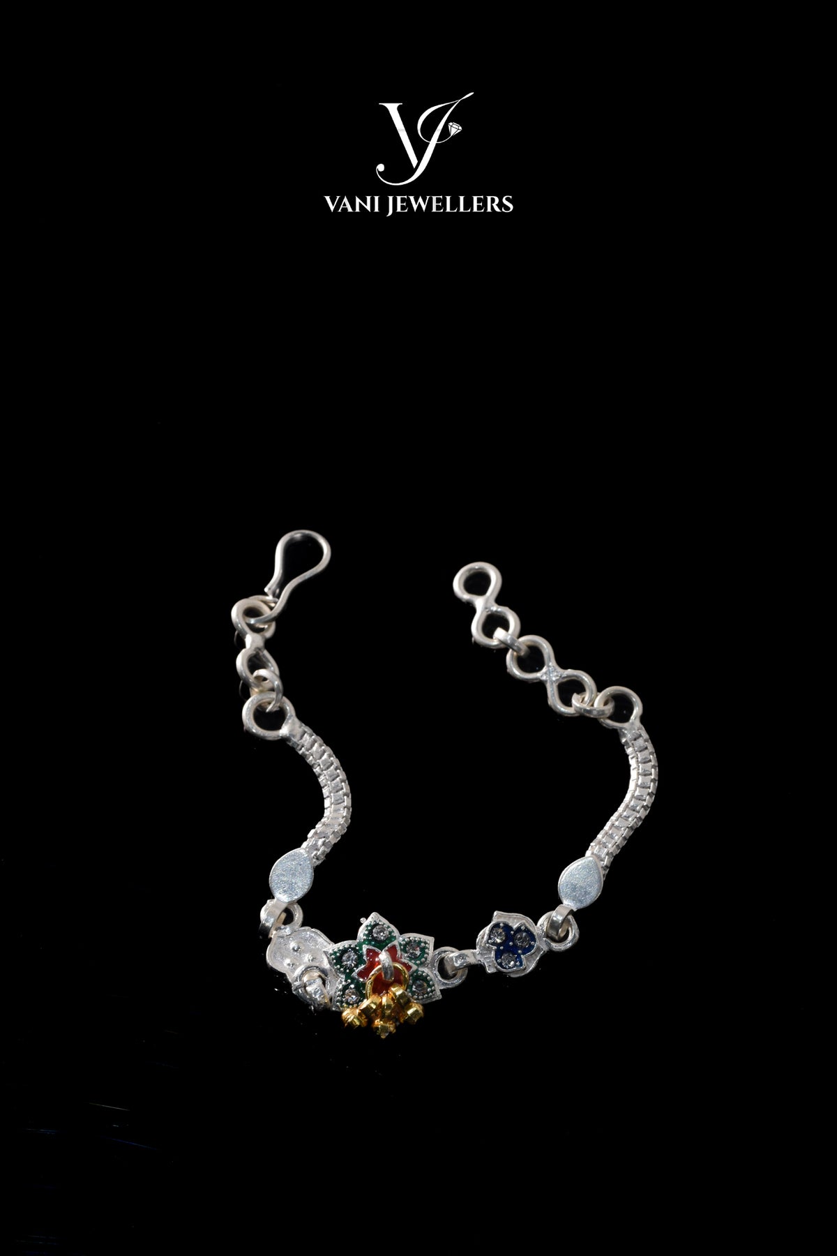 Floral Symphony – Bracelet Rakhi in 92.5 Silver