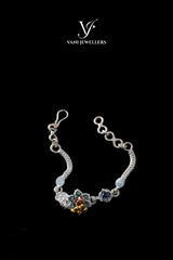 Floral Symphony – Bracelet Rakhi in 92.5 Silver
