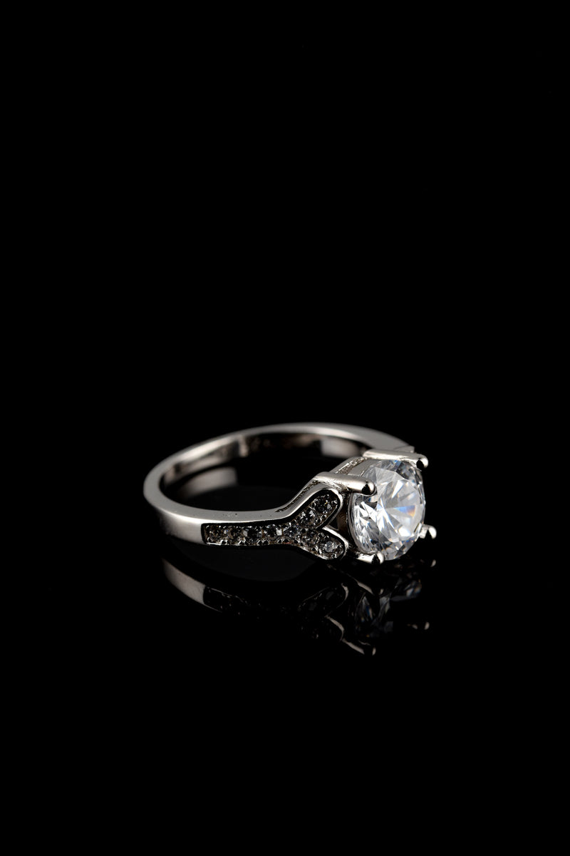 Heartlight Halo Ring
