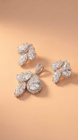 Trinity Radiance Pendant Set