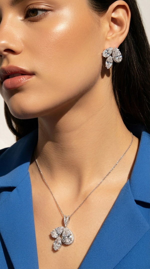 Trinity Radiance Pendant Set