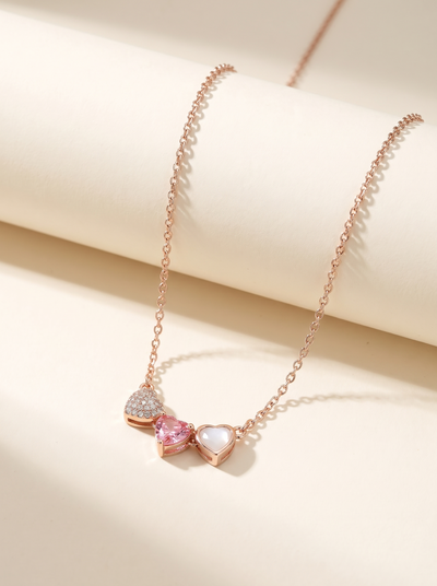 CHAIN-PENDENT