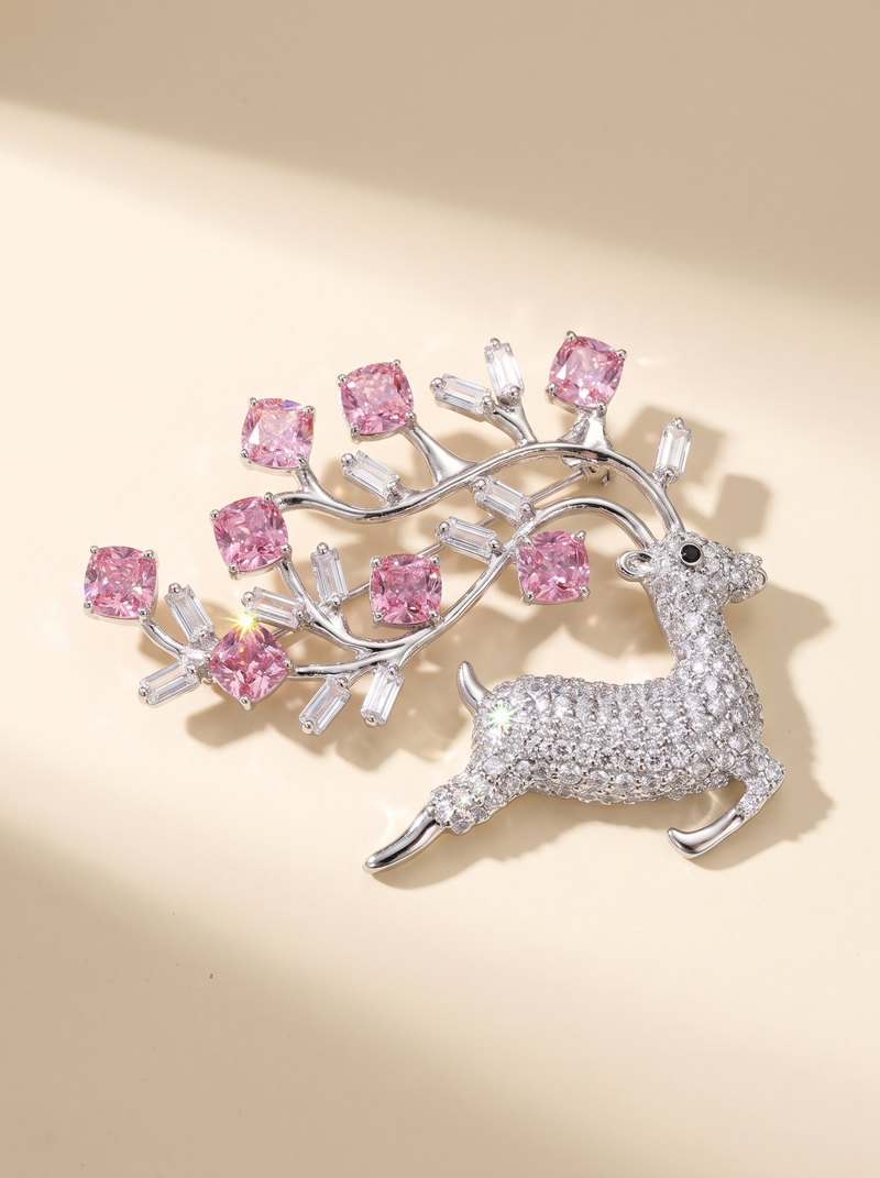 Rosé Royale Diamond Brooch