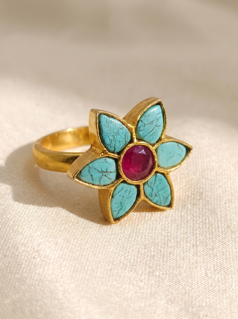 Rosé Emerald Royale Ring